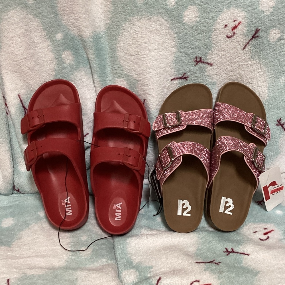 Mia & R2 Sandals Sz 7